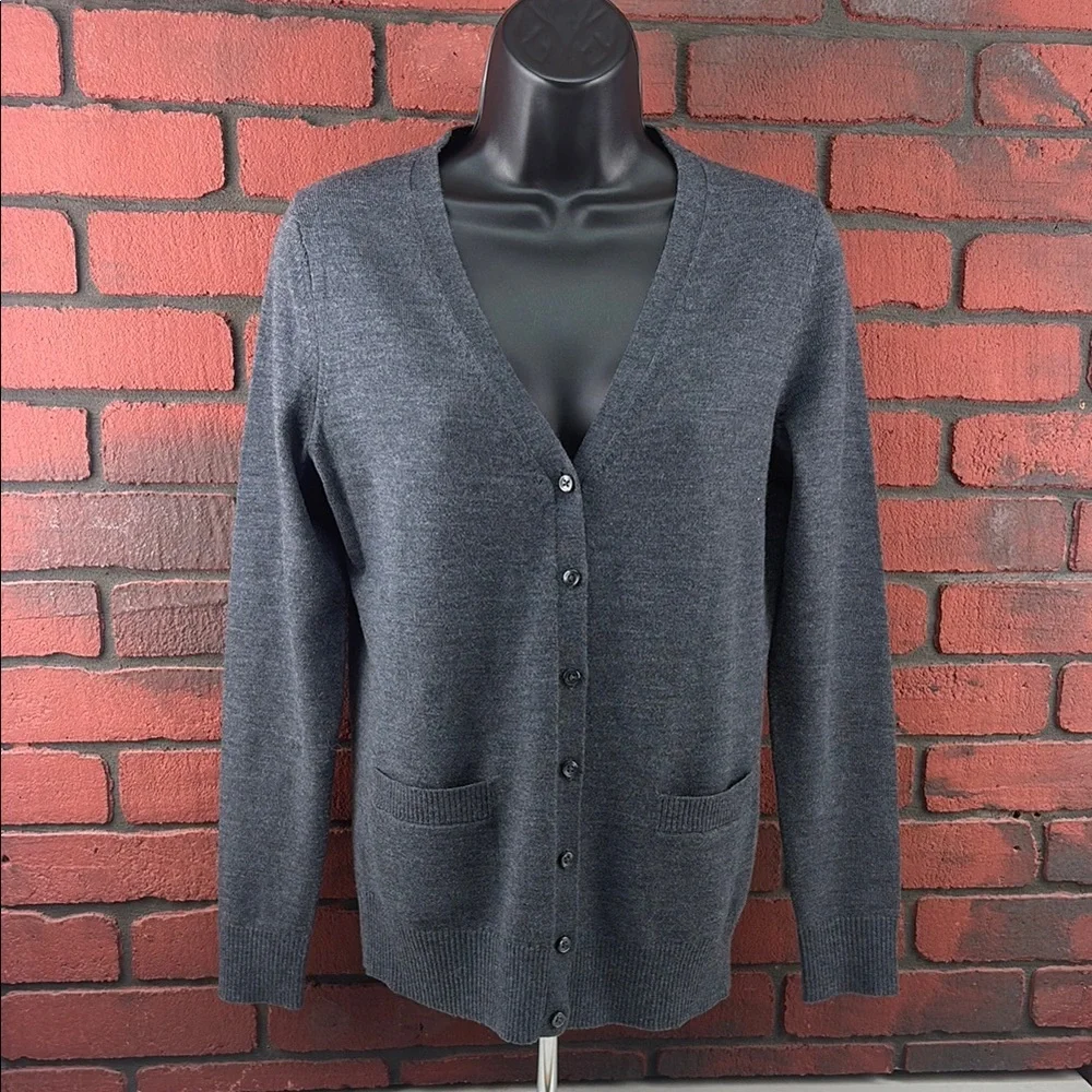 Lord‎ & Taylor Cardigan Womans XS Merino Wool